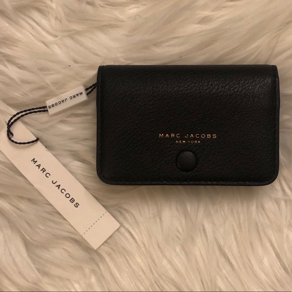 BRAND🆕 Marc Jacobs Empire City Leather Zip Wallet
